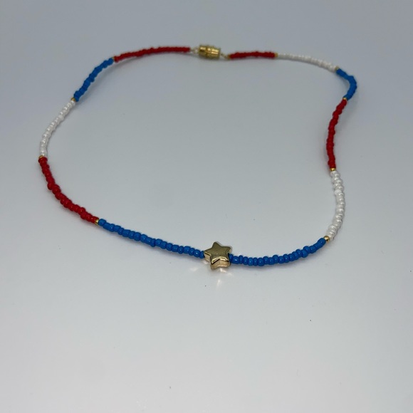 4th of July Seed Bead Necklace with Star Charm - Picture 4 of 6